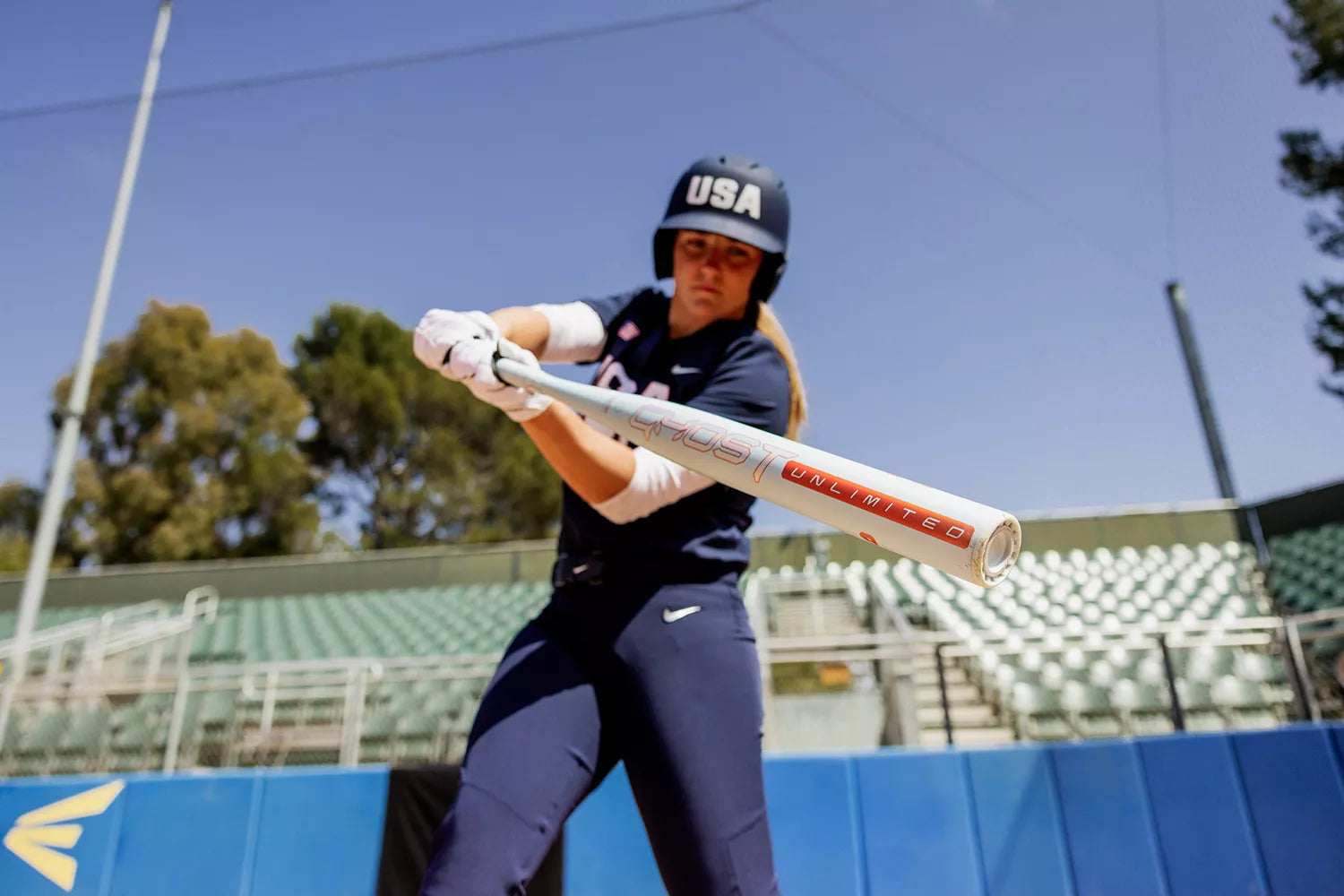 2025 EASTON GHOST UNLIMITED FASTPITCH SOFTBALL BAT: -11, -10, -9, -8