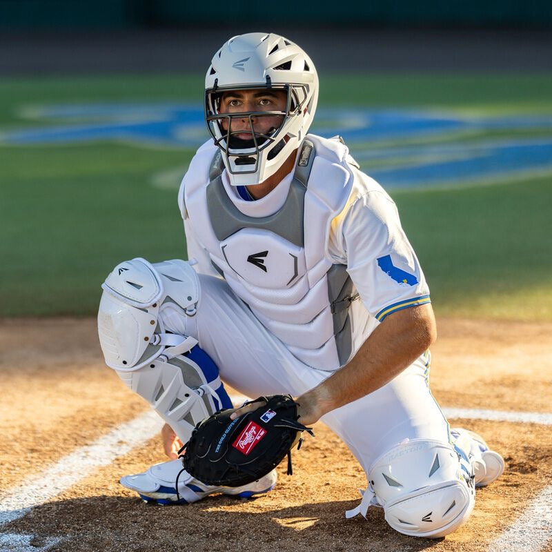 EASTON MAV X CATCHER'S GEAR BOX SET
