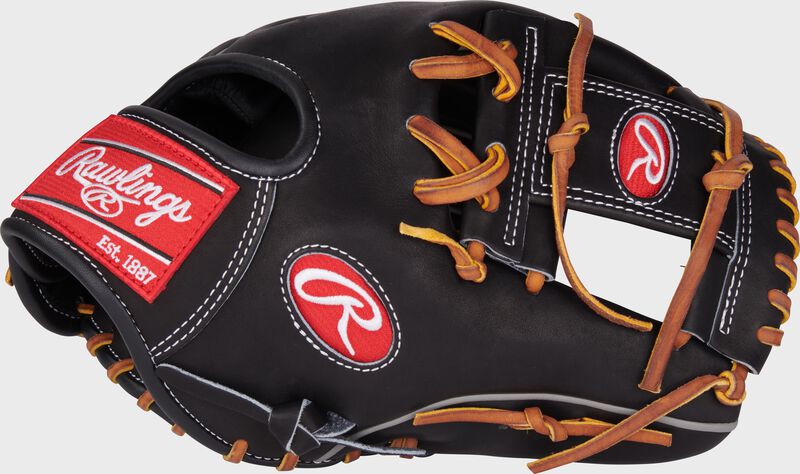HEART OF THE HIDE 11.5" BLACK INFIELD GLOVE, RIGHT HAND THROW